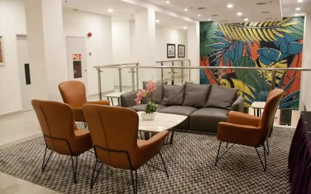 Meranti Park Suites