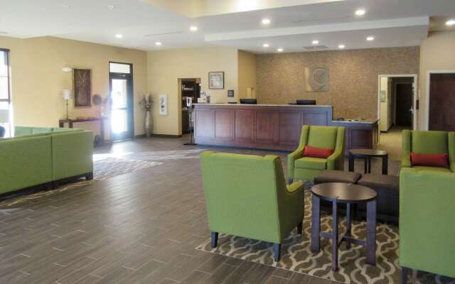 Comfort Suites
