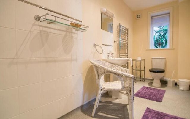 No. 21 Guest Accommodation