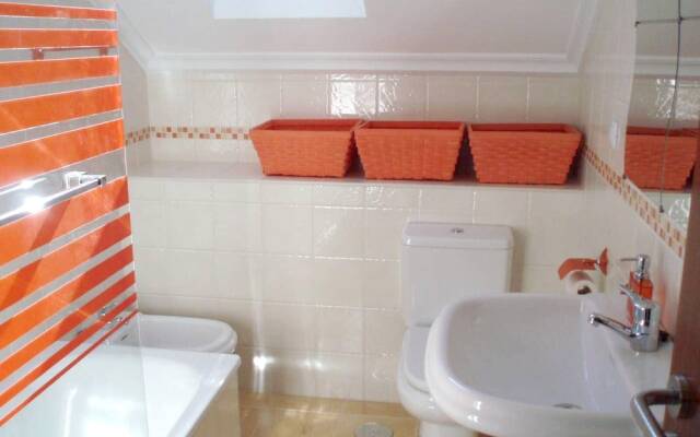 House with 2 Bedrooms in Suances, with Wonderful Mountain View, Shared Pool, Enclosed Garden - 5 Km From the Beach