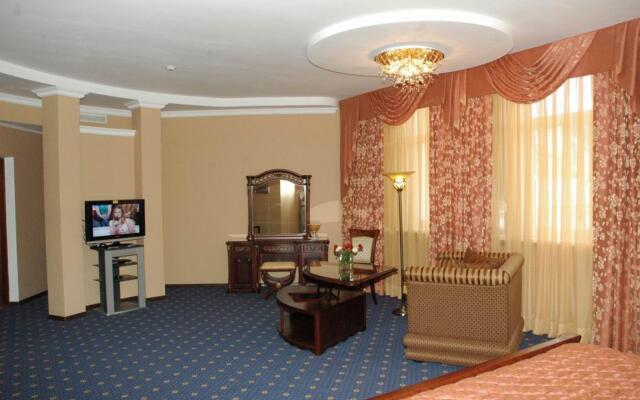 Grand Hotel