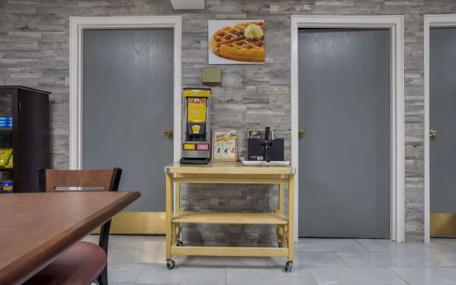 Quality Inn Toledo Westgate