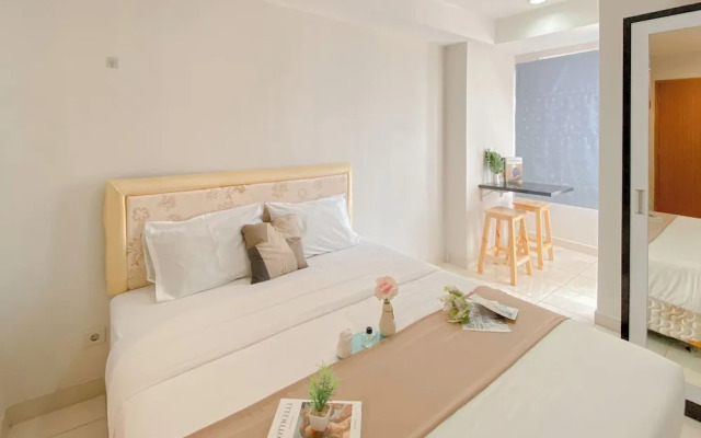 Warm Stay Studio At Cinere Bellevue Suites Apartment