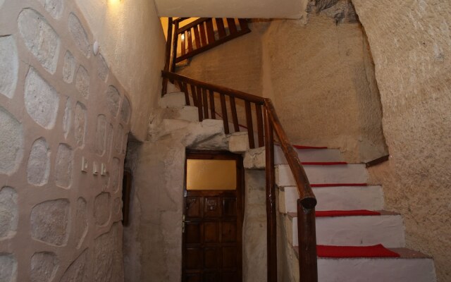 Unicorn Cave Hotel