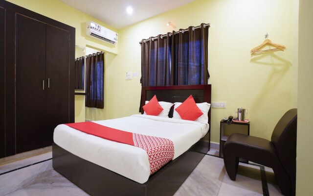 Tulasi Anugana Grand by OYO Rooms