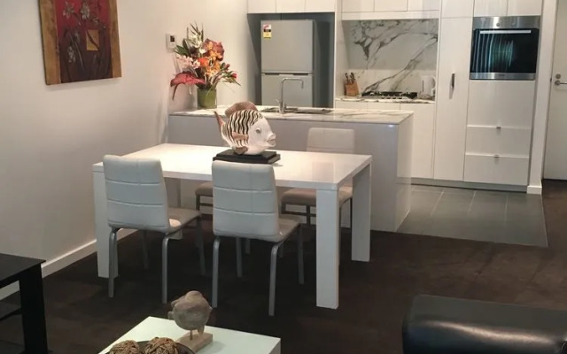 Luxury In The Sky On Hindmarsh Square