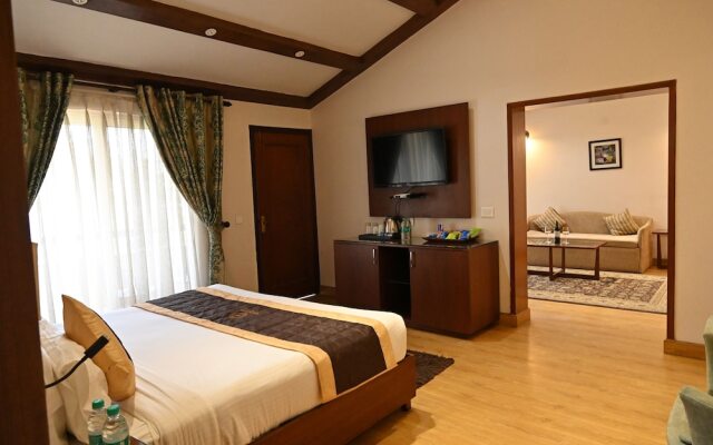 Foxoso Misty Oaks Resort