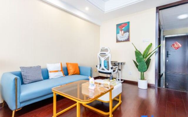 Sea Dream Seaview Hotel (Zhongshan Square Venice Water City)