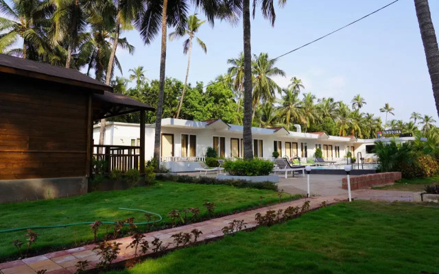 Golden Sands Resort