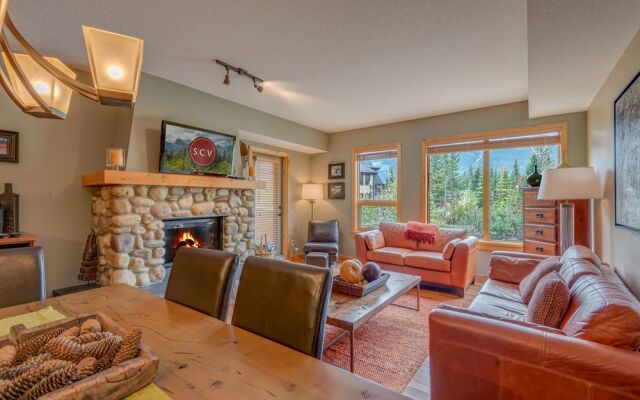 Rundle Cliffs Lodge by Spring Creek Vacation