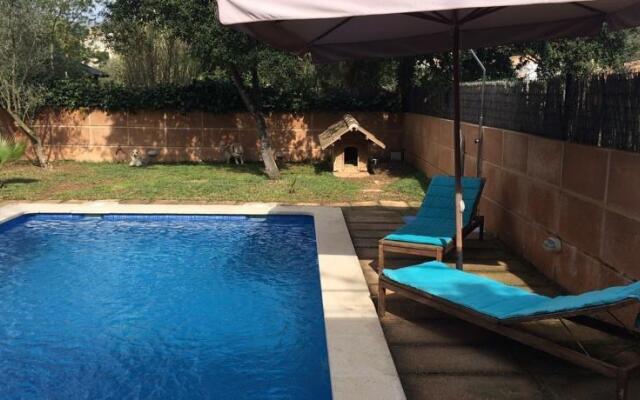 Stylish Spacious House in Crestatx