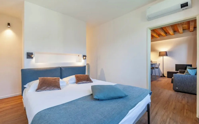 San Lorenzo Apartments 5054