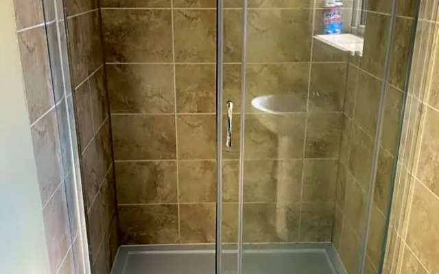 The Ship Inn Greenfield