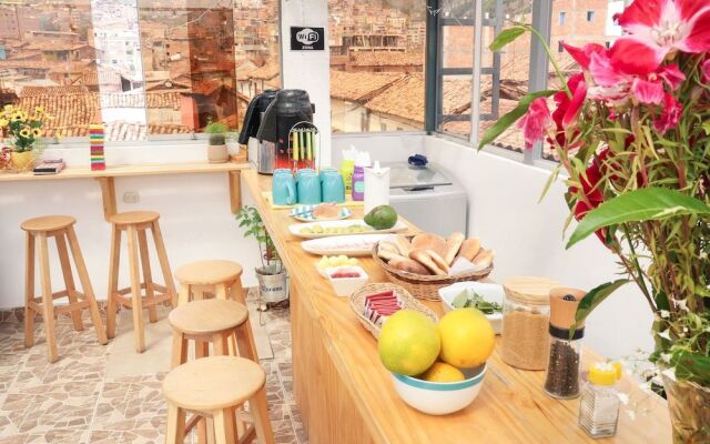 The Rooftop Hostel Cusco
