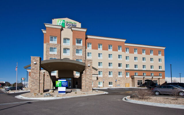 Holiday Inn Express Hotel & Suites Denver East-Peoria Street by IHG