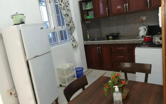 Champs De Mars Apartment
