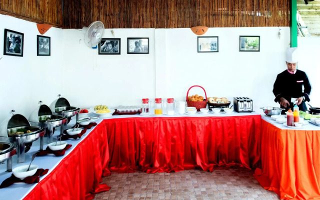 Residence Wat Damnak