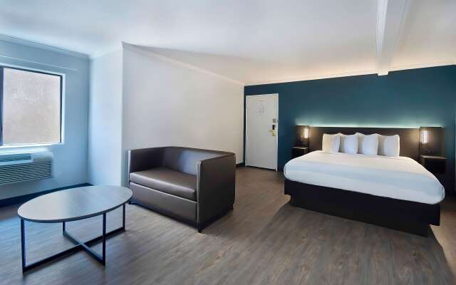 Studio 6 Suites Lawndale, CA – South Bay