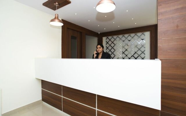 Oyo 18793 Prasad Residency