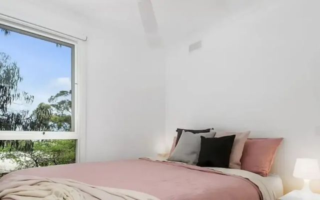 Whispering Gums Lorne Ocean Views Pet Friendly EV Charger