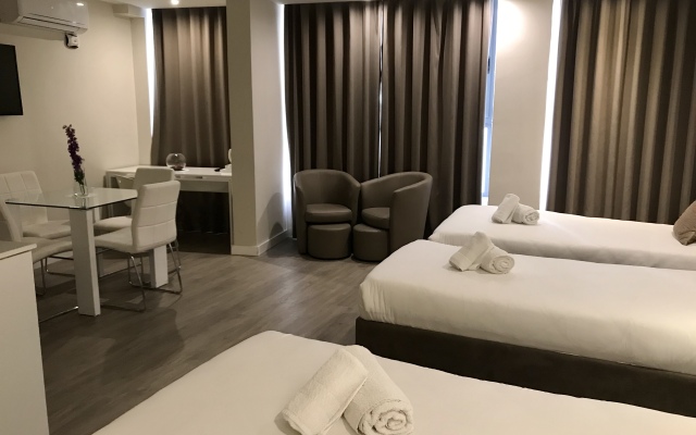 Onyx Hotel