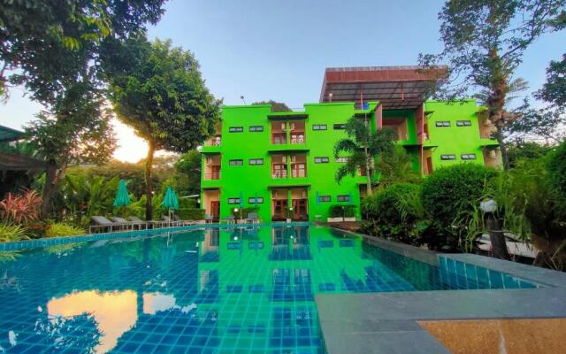 Morakot Lanta Resort