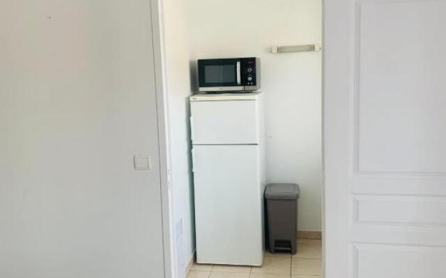 Appart 1 salon 1 chambre immeuble très calme