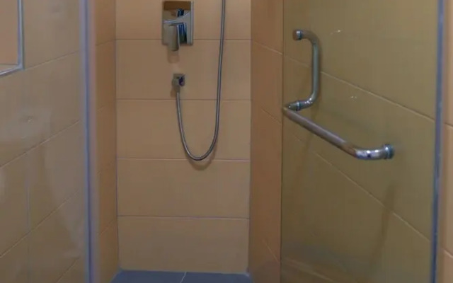 Yellow Door Apartments