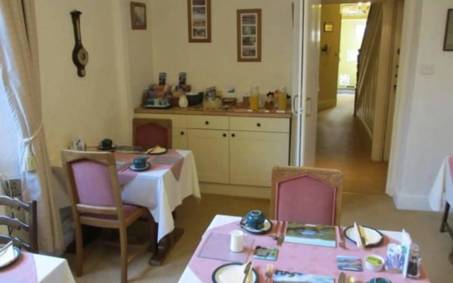 Hillside Bed & Breakfast