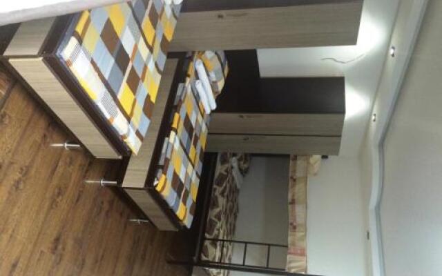 7 Baits Hotel