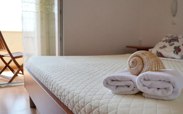 Sea View Apartment With a Shared Pool