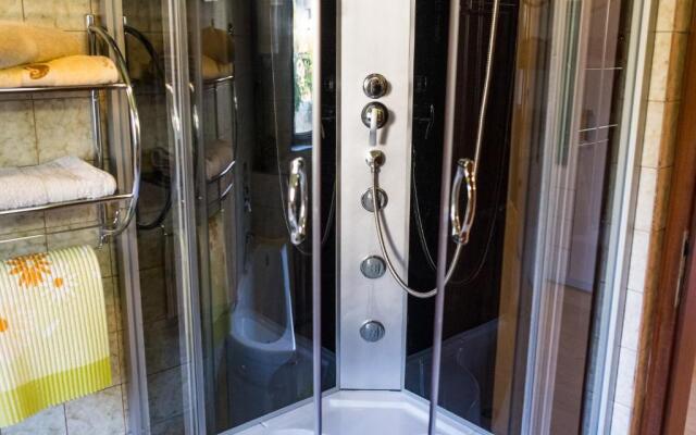 Apartment Mande
