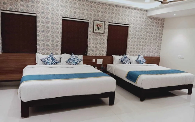 Hotel SMA Grand Inn
