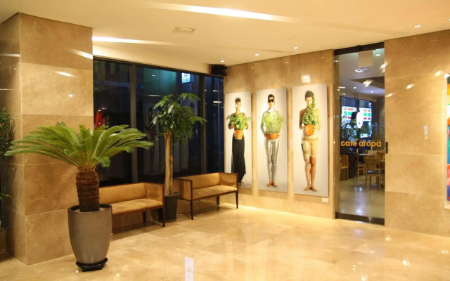 Travelodge Myeongdong City Hall