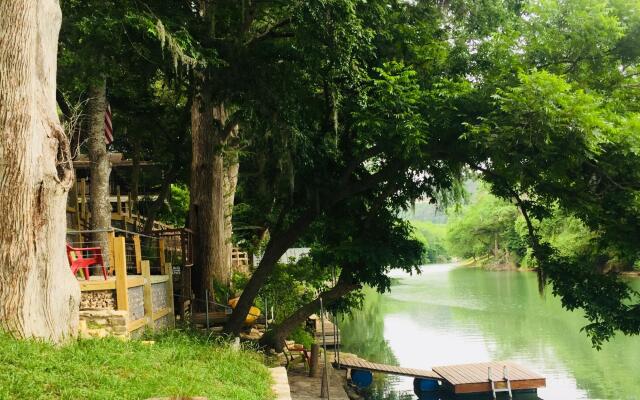 Ponderosa Cabin  PRD888