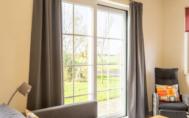 Holiday Home in Sint Kruis With a Garden