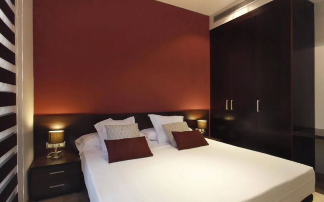 Fisa Rentals Gran Via Apartments