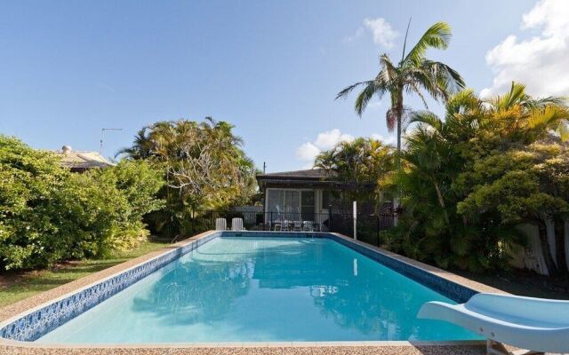 Ron's Beach House