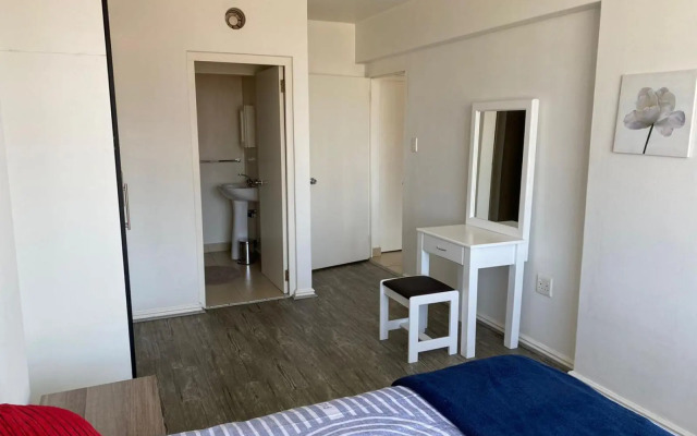 Tenbury Beach Apartment