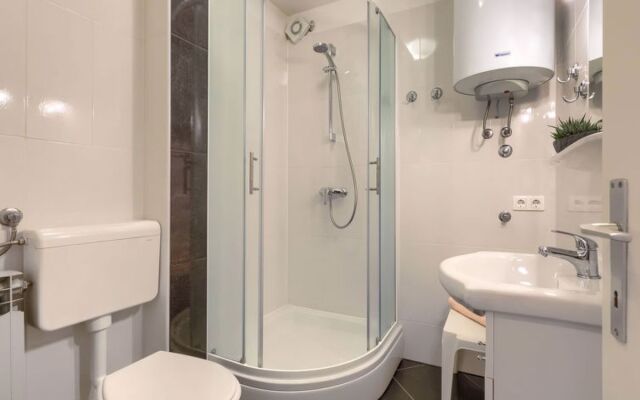 Apartment Zrinka Como 10998
