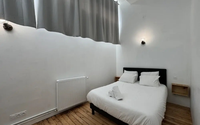 Loft in Le Mans Near Historic Old Town