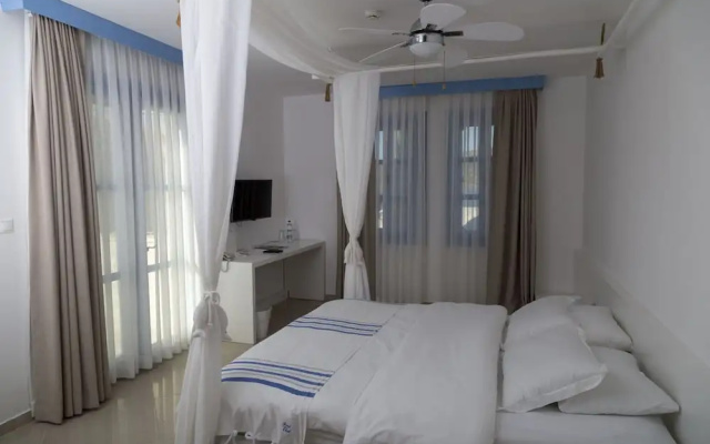 Port Alacati Hotel