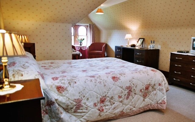 Tigh Na Sgiath Country House Hotel