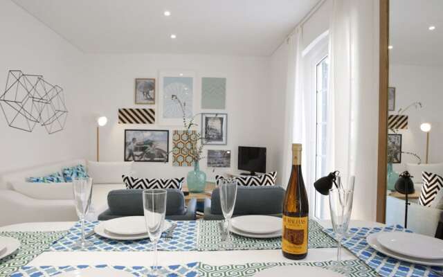 Double apartment heart of Cascais