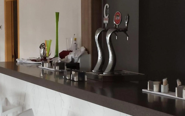 Hotel Adaria Vera