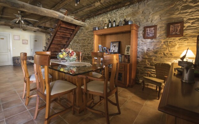 Albergue La Casona de Sarria