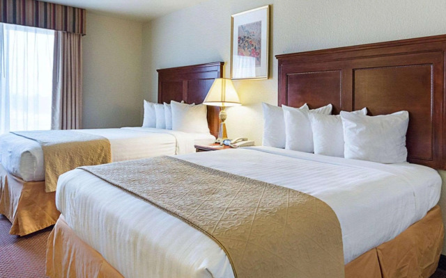 Comfort Inn & Suites