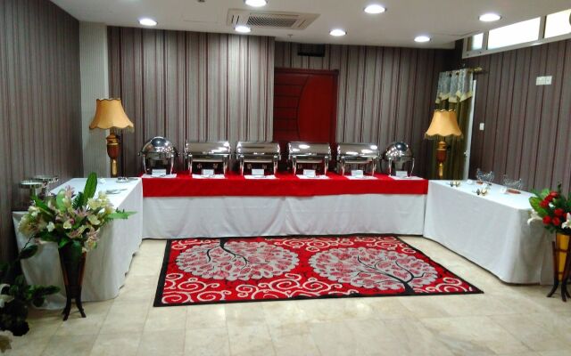 Pioneer Hotel Apartments Muscat