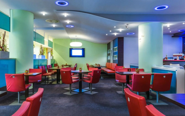 NOVINA HOTEL Wöhrdersee Nürnberg City