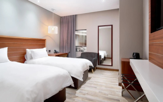Protea Hotel by Marriott Pretoria Hatfield